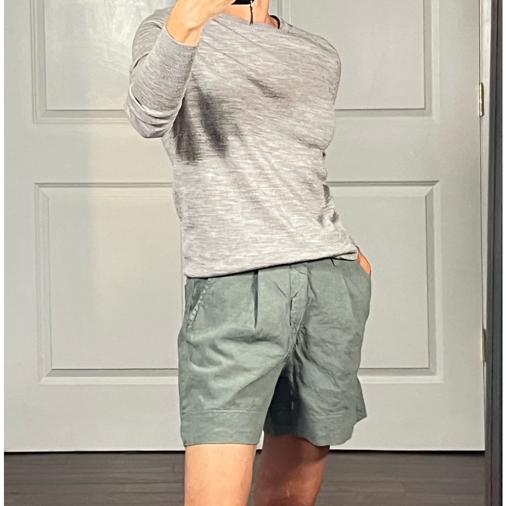 Uniqlo 100% wool essential crewneck sweater size S - Picture 2 of 10